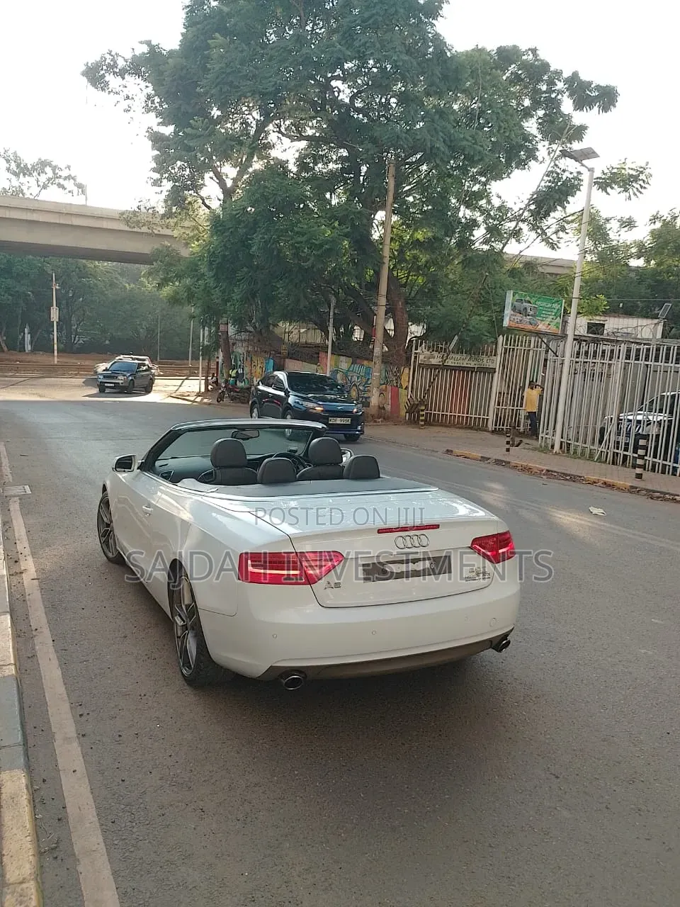 Audi A5 2.0T Premium quattro 2dr Convertible AWD (2.0L 4cyl Turbo 8A)