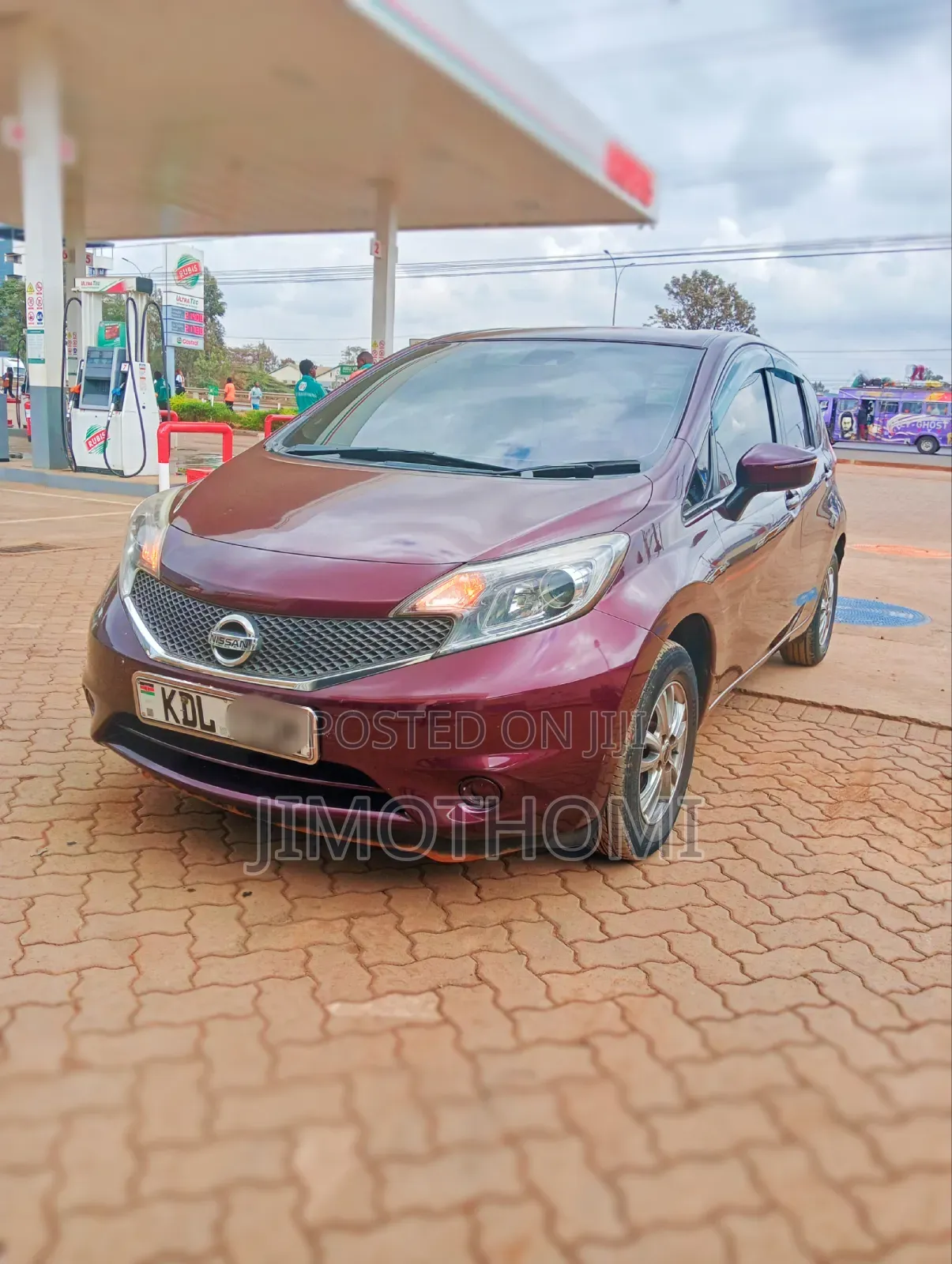 Nissan Note 2016 Maroon