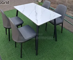 Modern 4 Sitter Executive Top Glass Dinning Table, White 