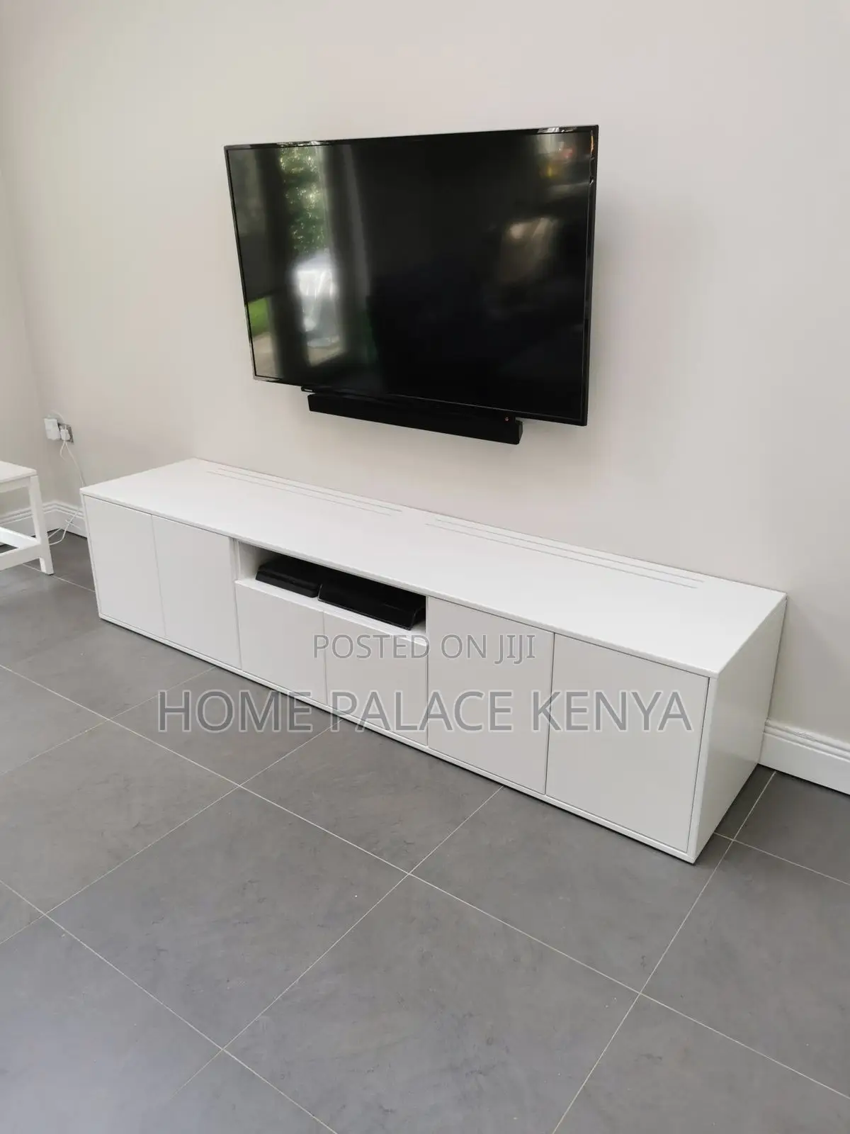 TV Stand; Wooden TV Stand for Modern Living Room Entertainment Areas