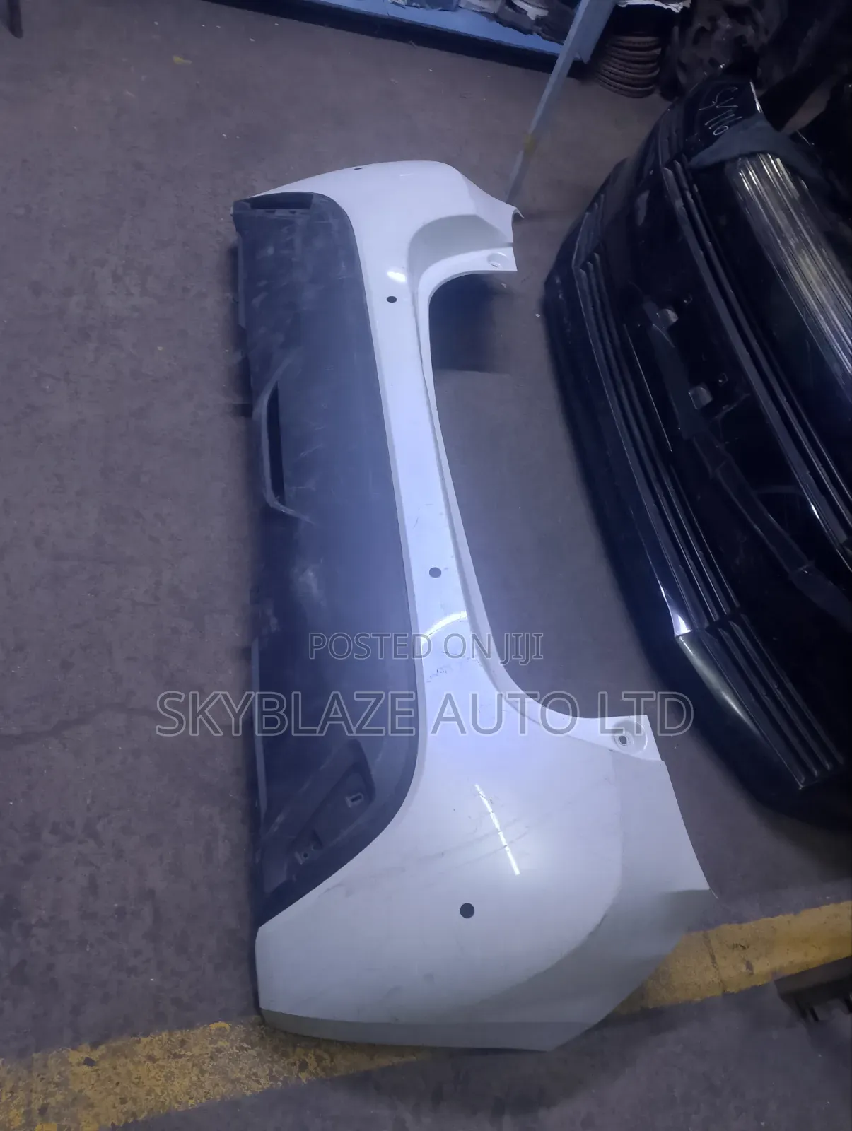 Toyota Yaris Rear Bumper