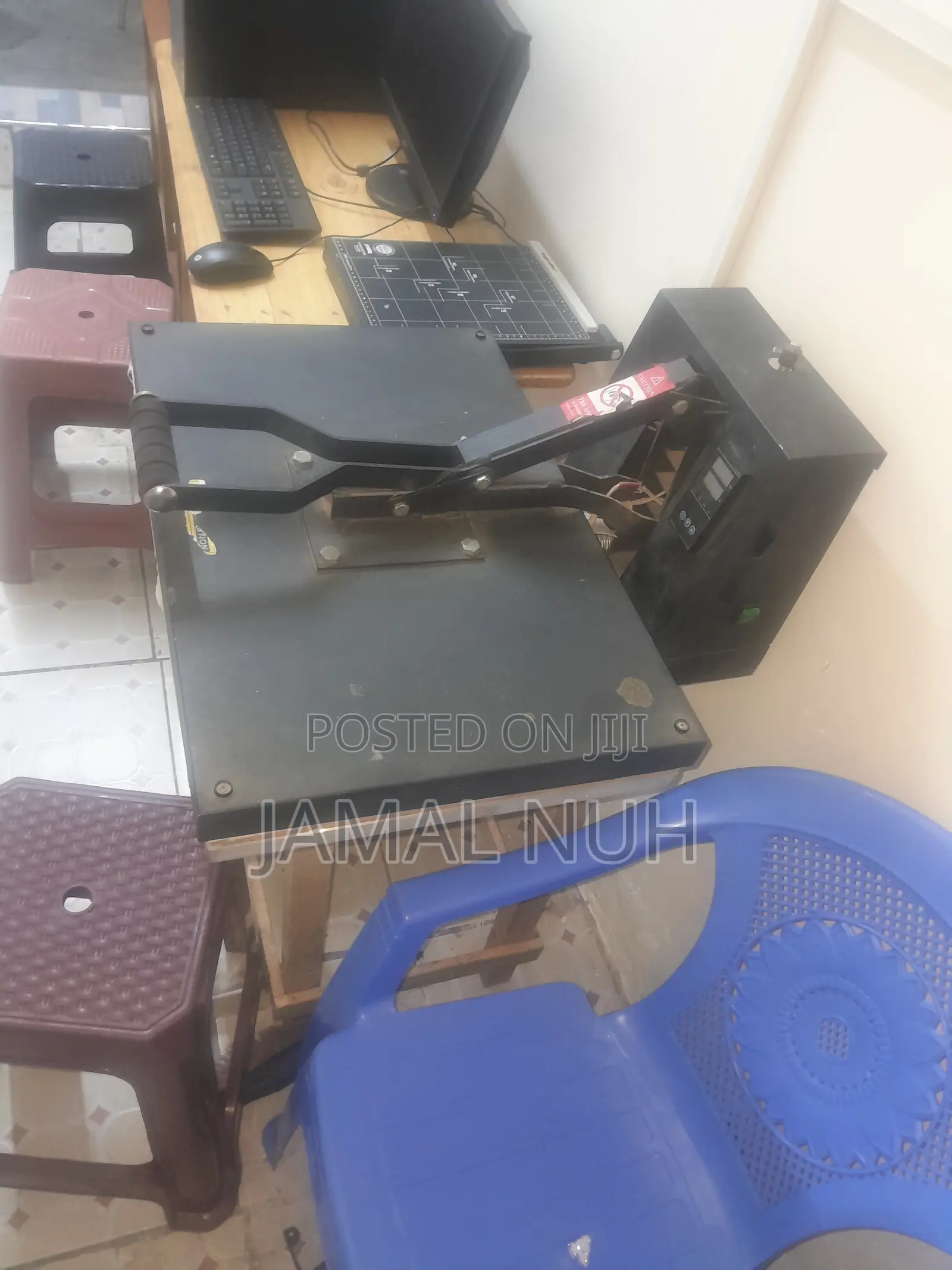 A2 Flatbed Heatpress Machine Used in Perfect Condition