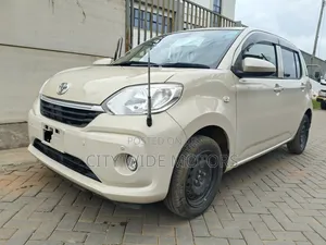 Toyota Passo 2019 Beige