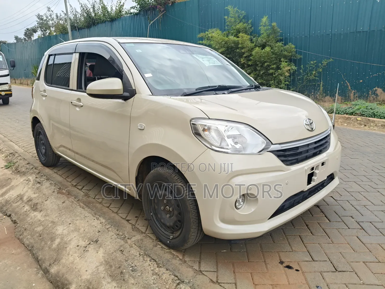 Toyota Passo 2019 Beige