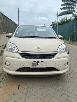 Toyota Passo 2019 Beige