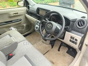 Toyota Passo 2019 Beige