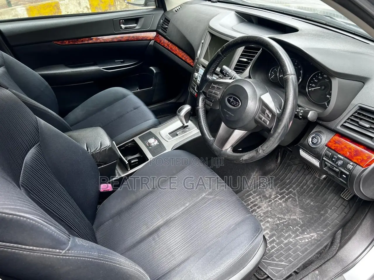 Subaru Legacy 2.5i Premium Sedan 2012 Silver