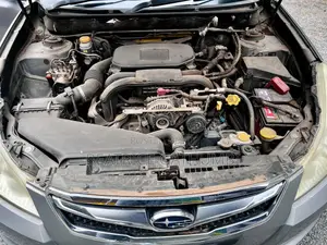 Subaru Legacy 2.5i Premium Sedan 2012 Silver