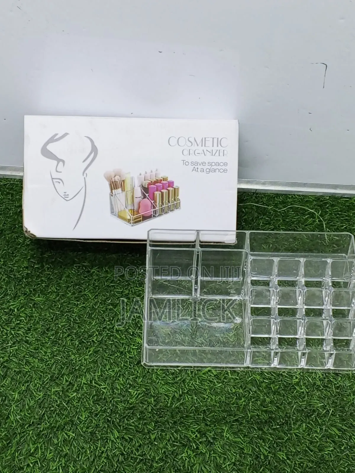 Makeup Organizer –Ms