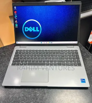 Laptop Dell Latitude 5520 16GB Intel Core i7 SSD 256GB