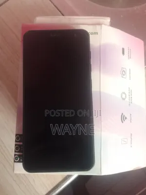 Neon Ultra 32 GB Black