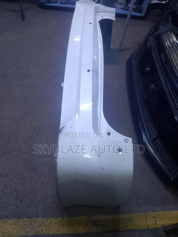 Nissan Serena Rear Bumper - thumbnail 2