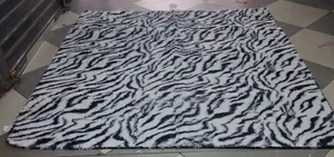 FLUFFY CARPET 7×8 –Pt