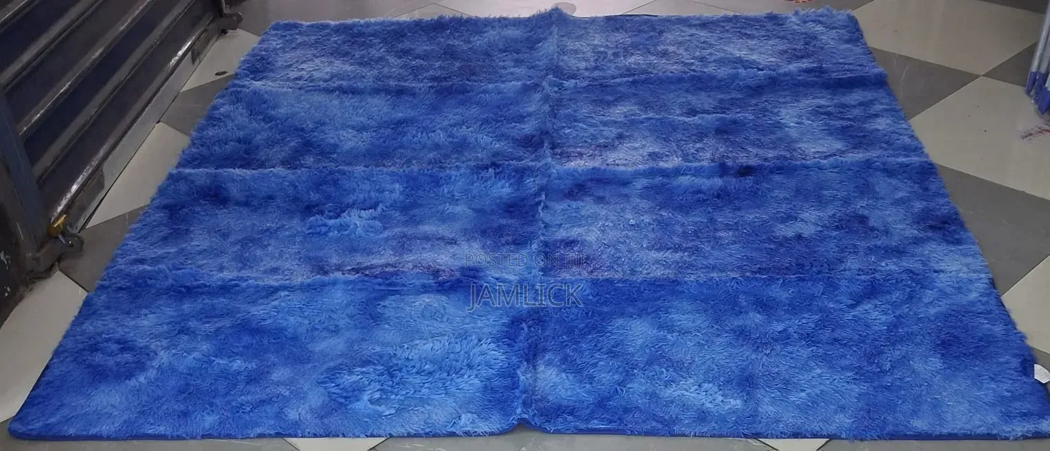 FLUFFY CARPET 7×8 –Pt