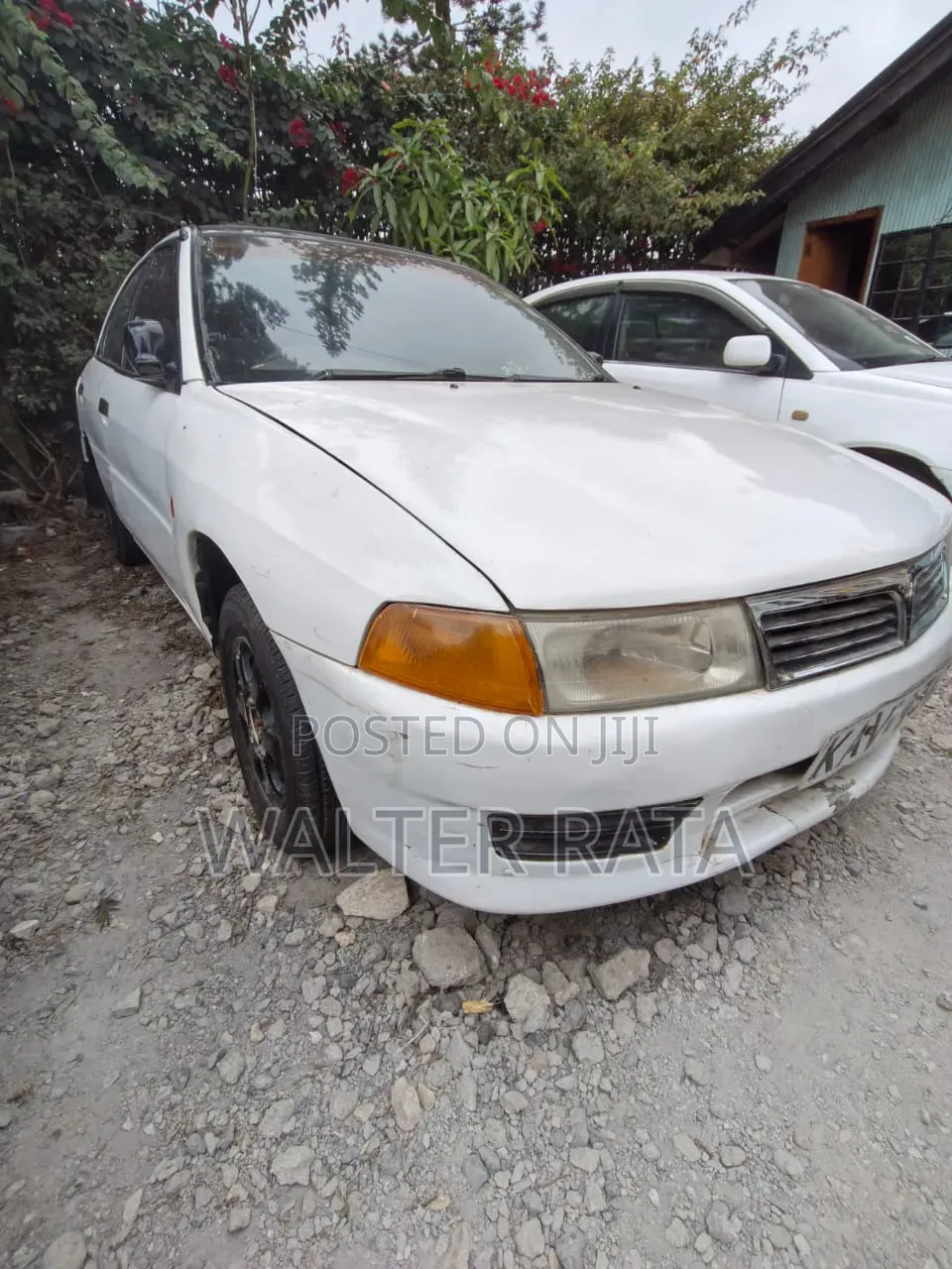 Mitsubishi Lancer 1999 White