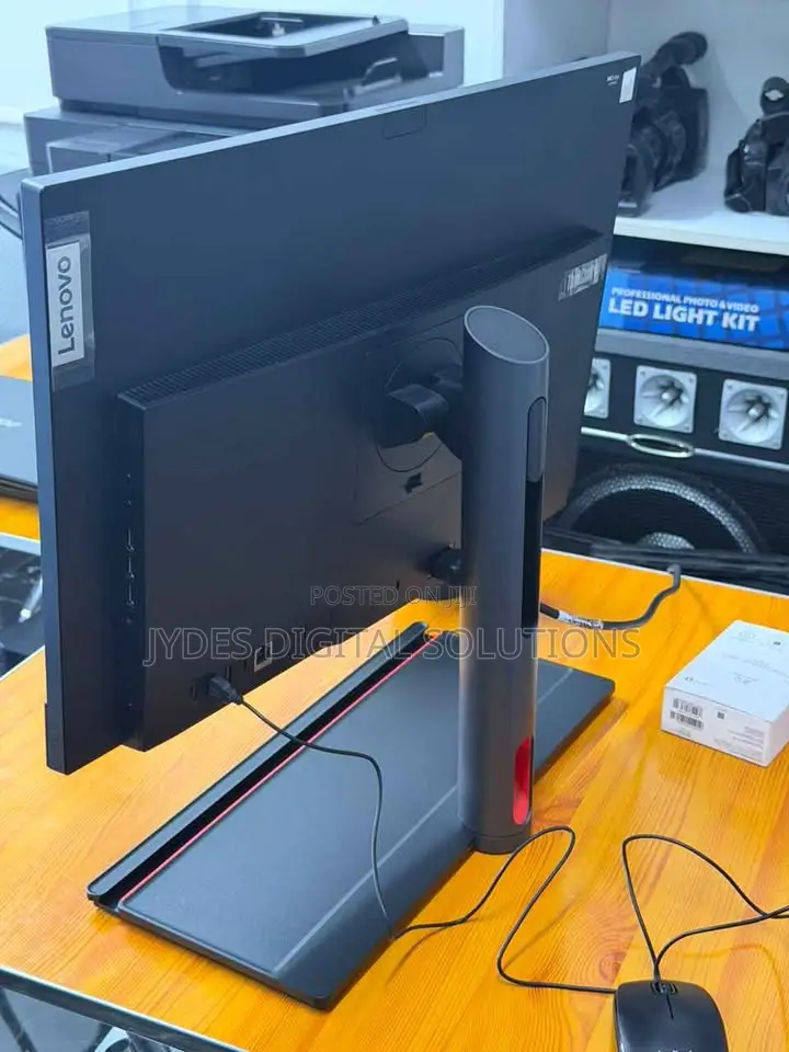 Laptop Lenovo 8GB Intel Core i3 SSD 512GB