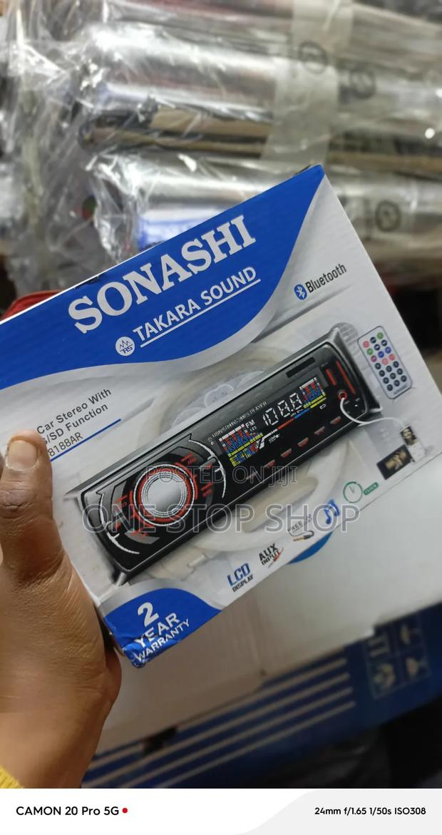 Sonashi Wireless Bluetooth Car FM Tuner With Clear LCD Digital Display - main view