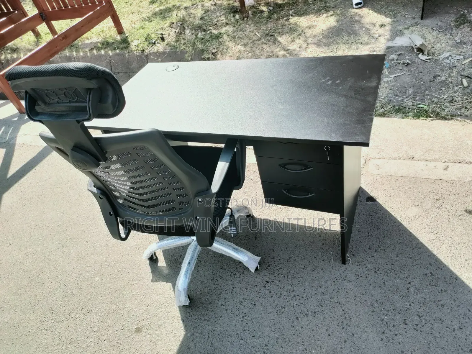 Black Office Table and Chair_ideal for Home, Office or Study