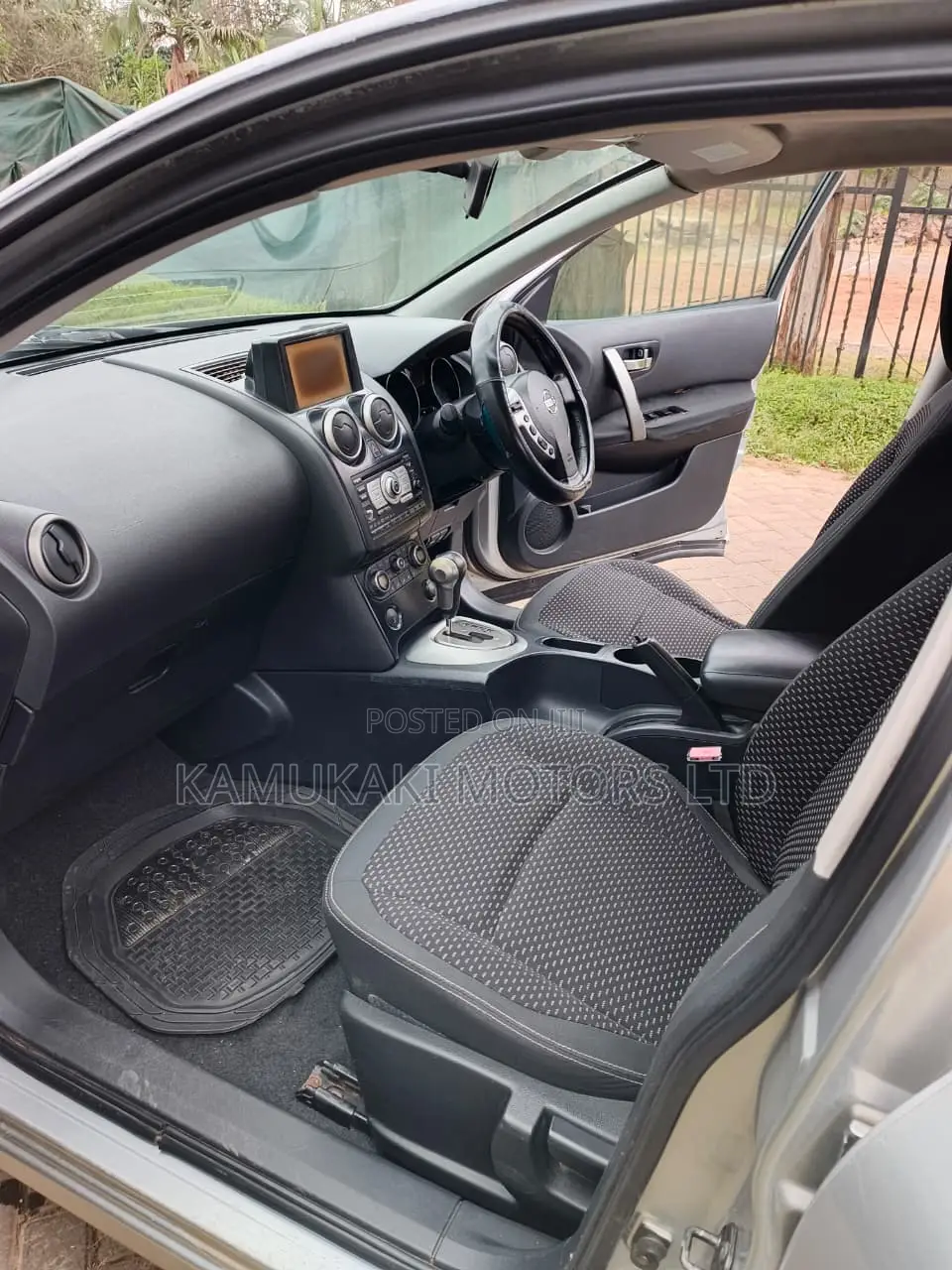 Nissan Dualis 2008 Gray