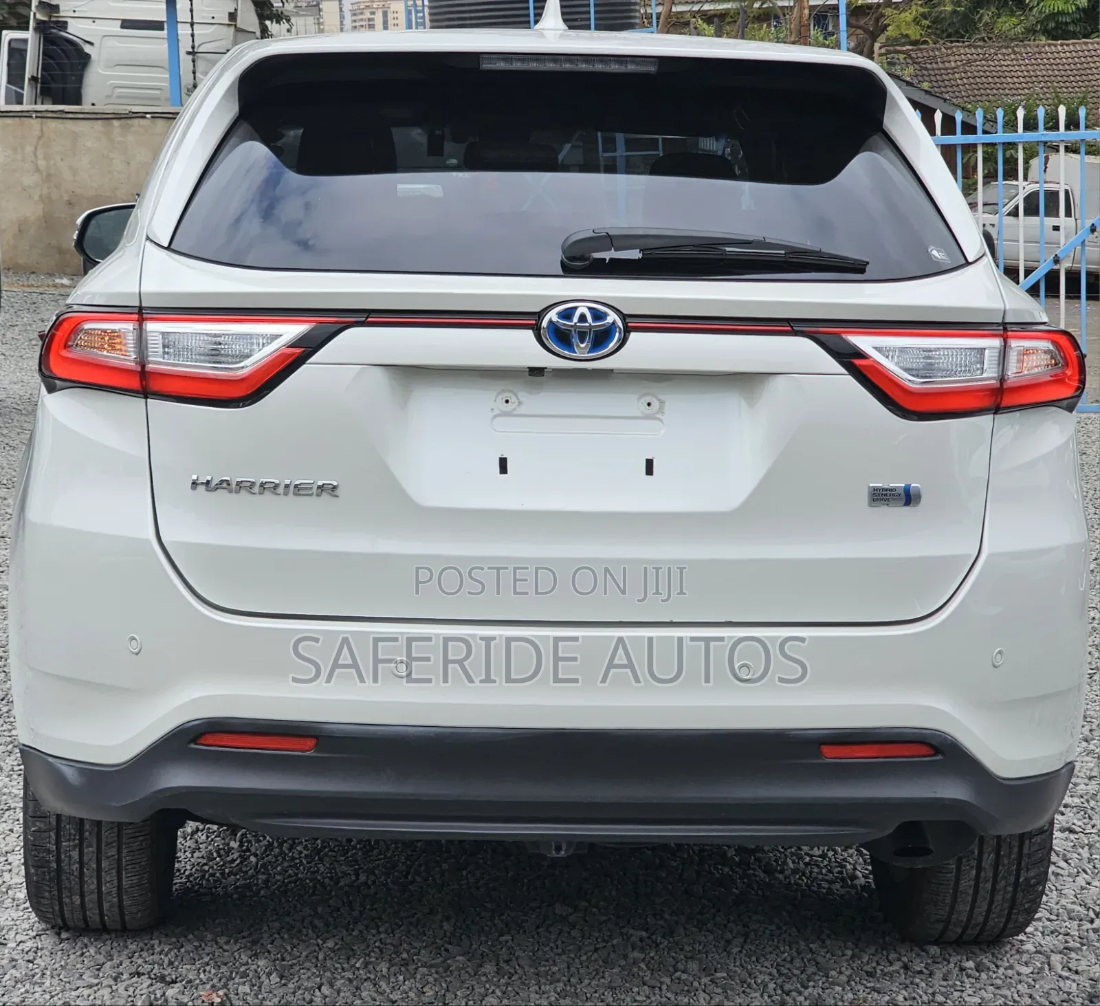 Toyota Harrier 2.5 Hybrid 4WD 2019 White