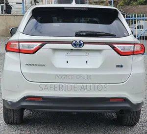 Toyota Harrier 2.5 Hybrid 4WD 2019 White