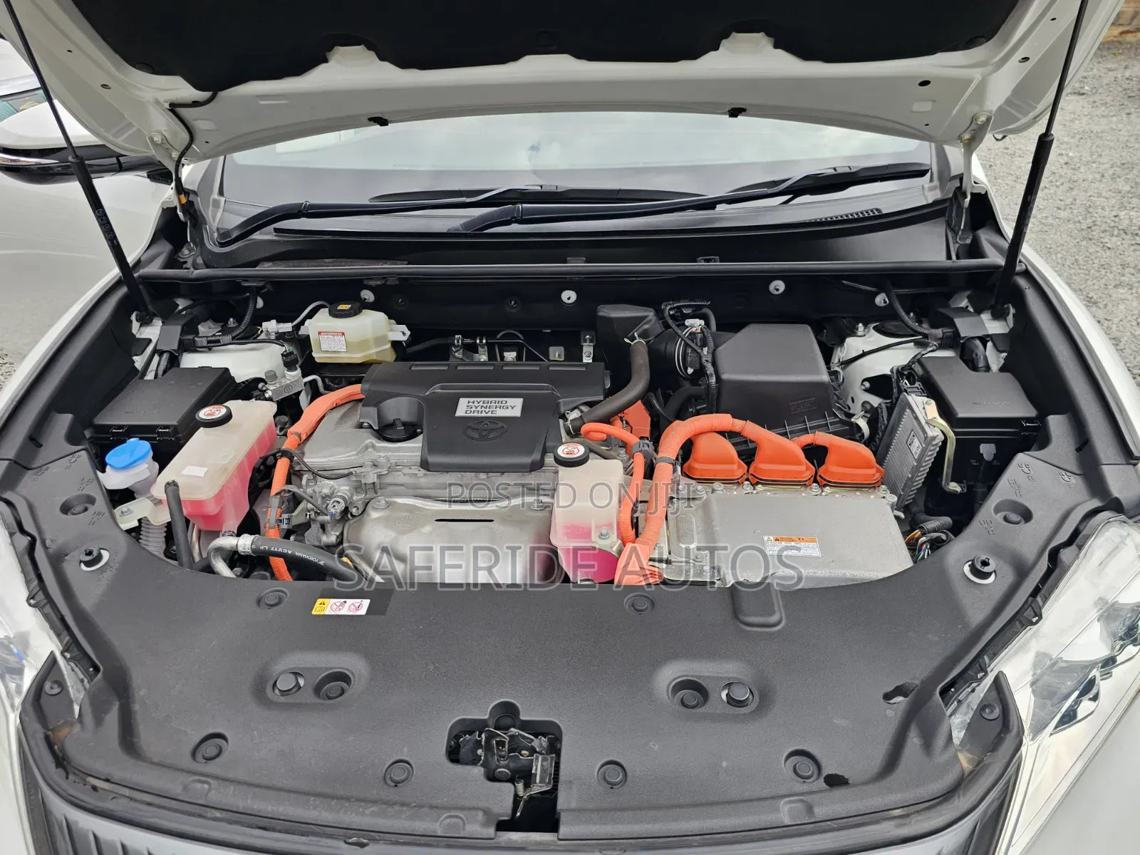 Toyota Harrier 2.5 Hybrid 4WD 2019 White