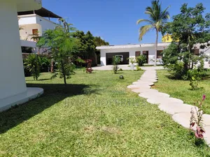 Furnished 4bdrm Villa in Papa Remo, Watamu for sale