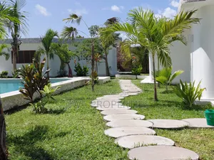 Furnished 4bdrm Villa in Papa Remo, Watamu for sale