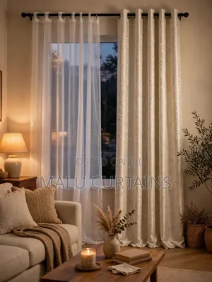 Cream Shimmer Curtain 1300/M All Included