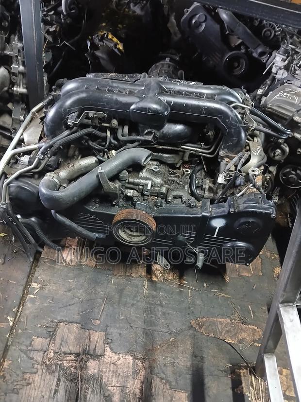 Br9,EJ 25 Complete Engine Non Turbo