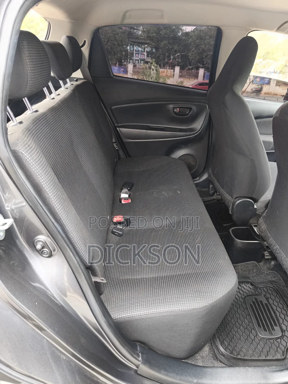 Toyota Vitz 1.0 FWD 5dr 2019 Gray
