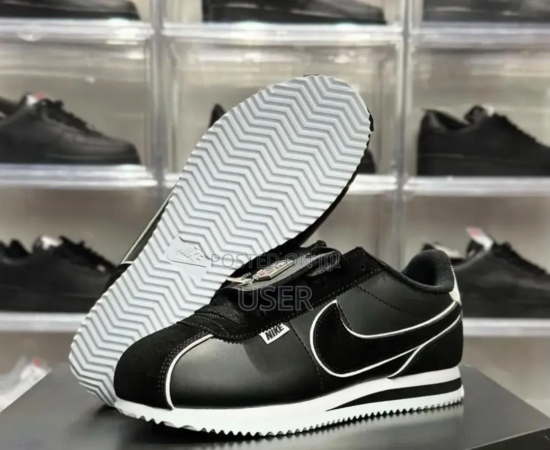 Nike Cortez