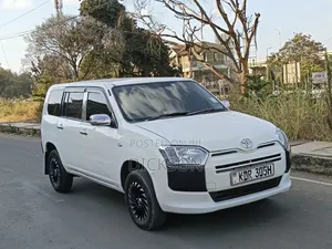 Toyota Succeed 2018 White