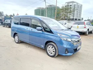 Suzuki Landy 2017 Blue