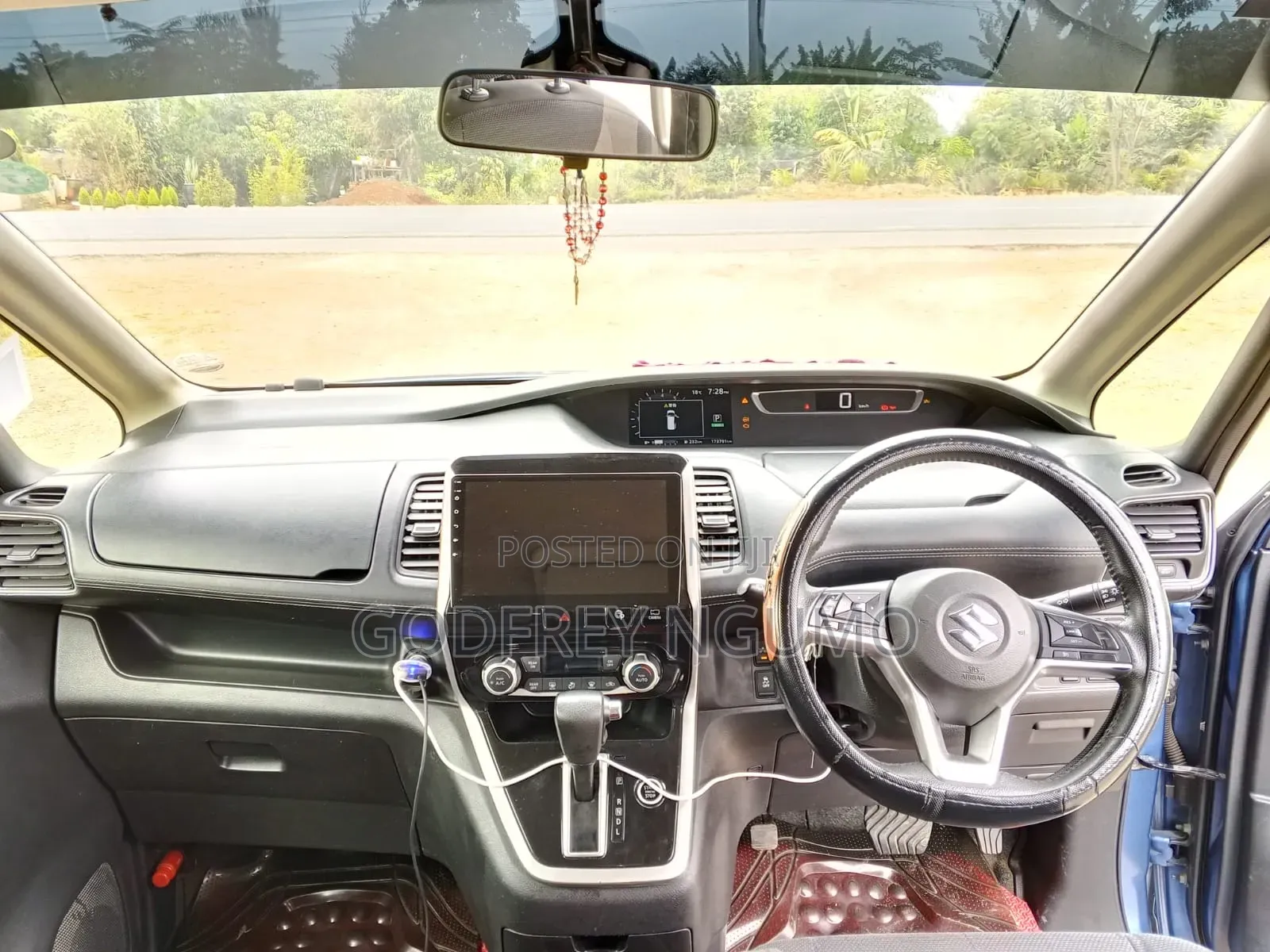 Suzuki Landy 2017 Blue