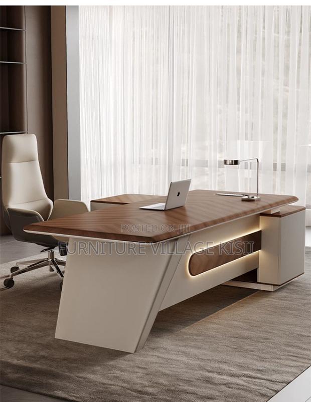 Office Desk; Executive Mordern Designed Office Desk 1800mm - thumbnail 4
