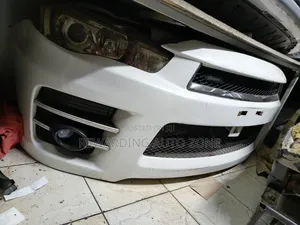 Mistubishi Outlander Roadster. Nosecut.