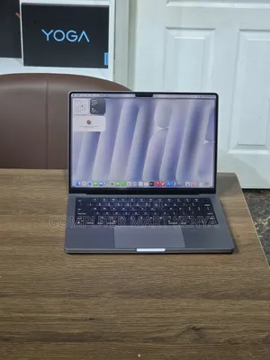 Laptop Apple MacBook Pro 2021 M1 16GB Apple M1 Pro SSD 512GB