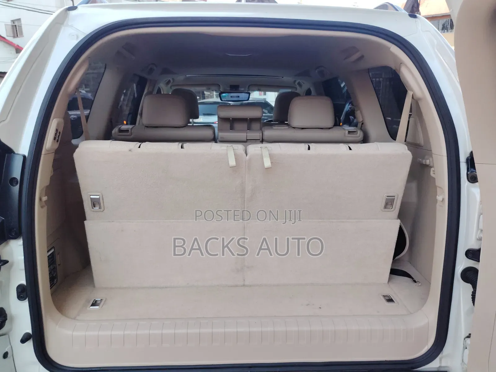 Toyota Land Cruiser Prado 2.8 2022 White