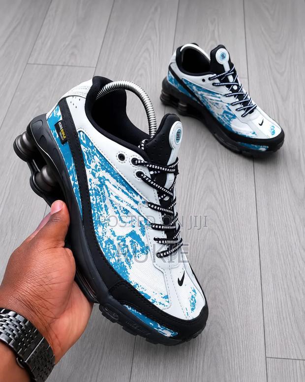 Nike Shox Sneakers - thumbnail 2
