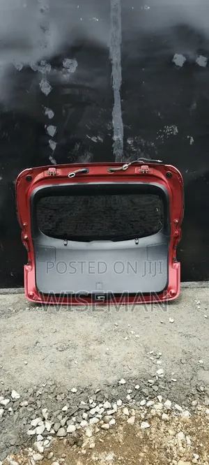 Toyota Passo Boot Lid