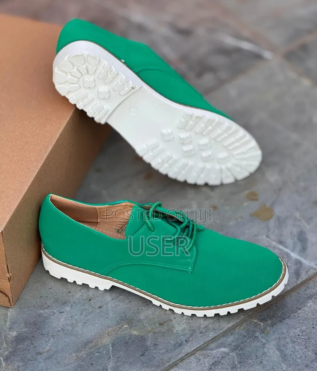 Roberto Carvali Brogues