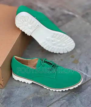 Roberto Carvali Brogues