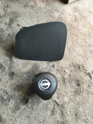 Nissan Note 2018 Dashboard and Steering Airbag