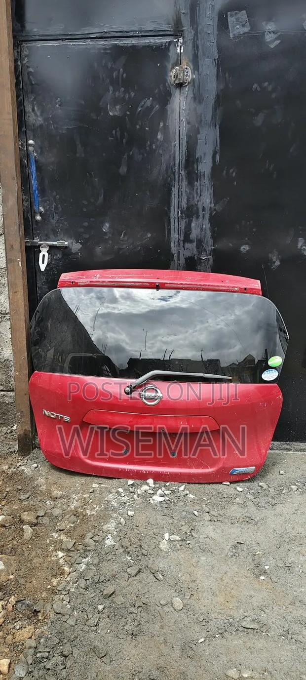 Mazda Demio Boot Lid