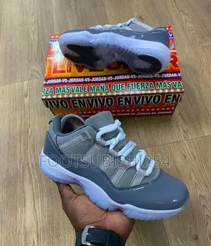 Jordan 11 Lowcut