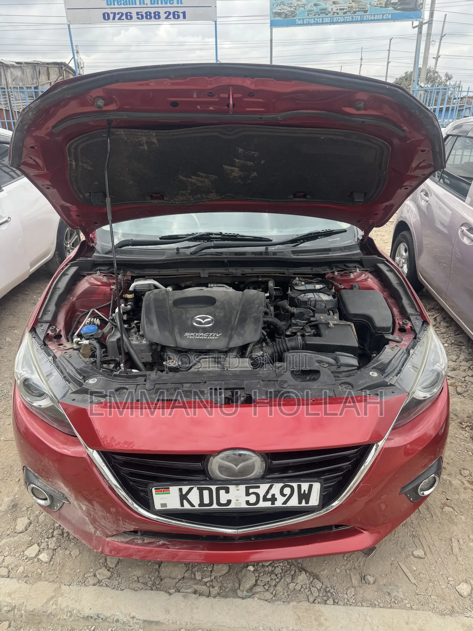 Mazda Axela SV Premium 2014 Red