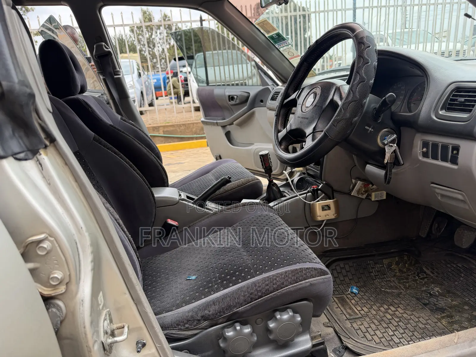 Subaru Forester SF 2.5 L 2001 Beige