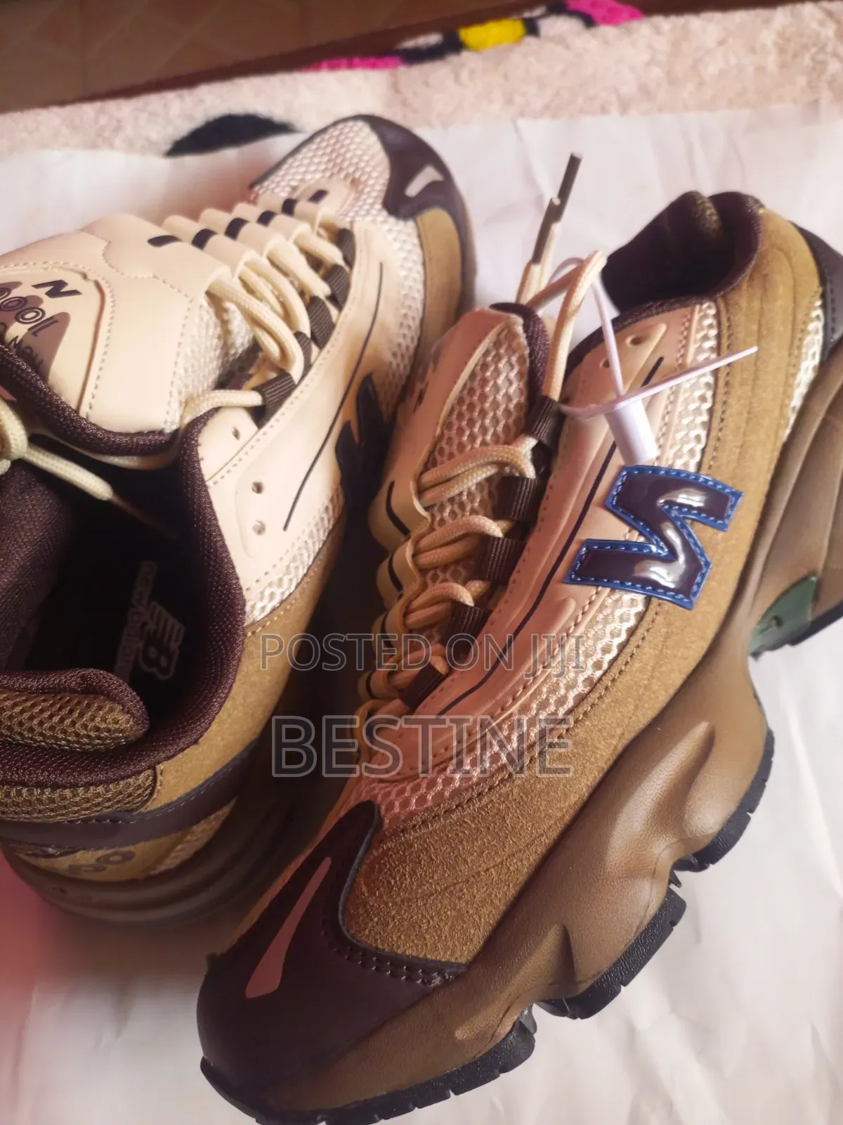 NB 1000 Size 43
