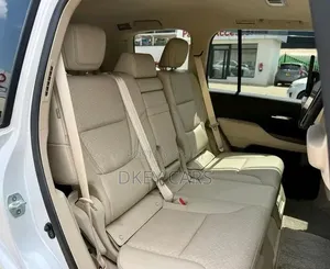 Toyota Land Cruiser 2023 White